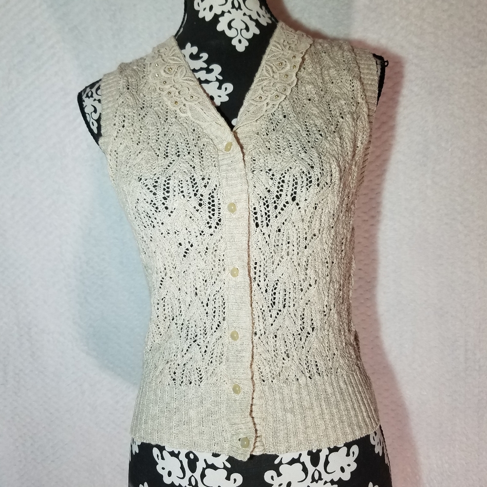 🔥VTG Y2k Alberoy crochet sleeveless Cream top pearl accents Cottage Boho Fairy